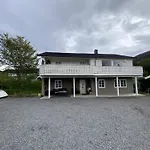5 Person In Flatanger Vik (Nord-Trondelag)