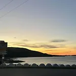 5 Person In Flatanger *