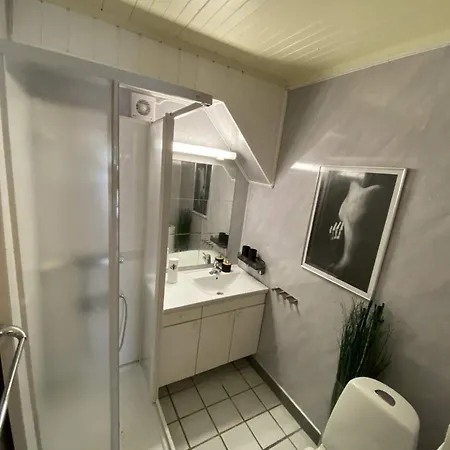 5 Person In Flatanger Apartman