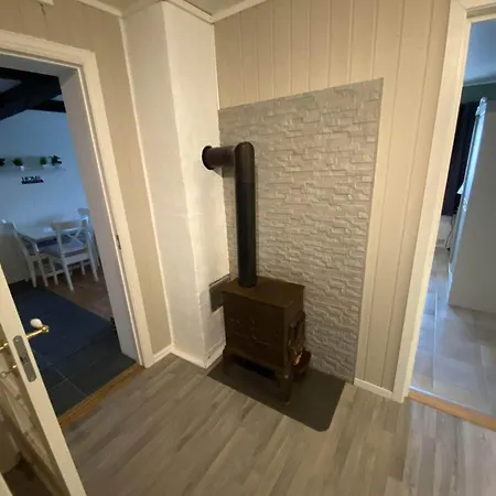 Apartman 5 Person In Flatanger *